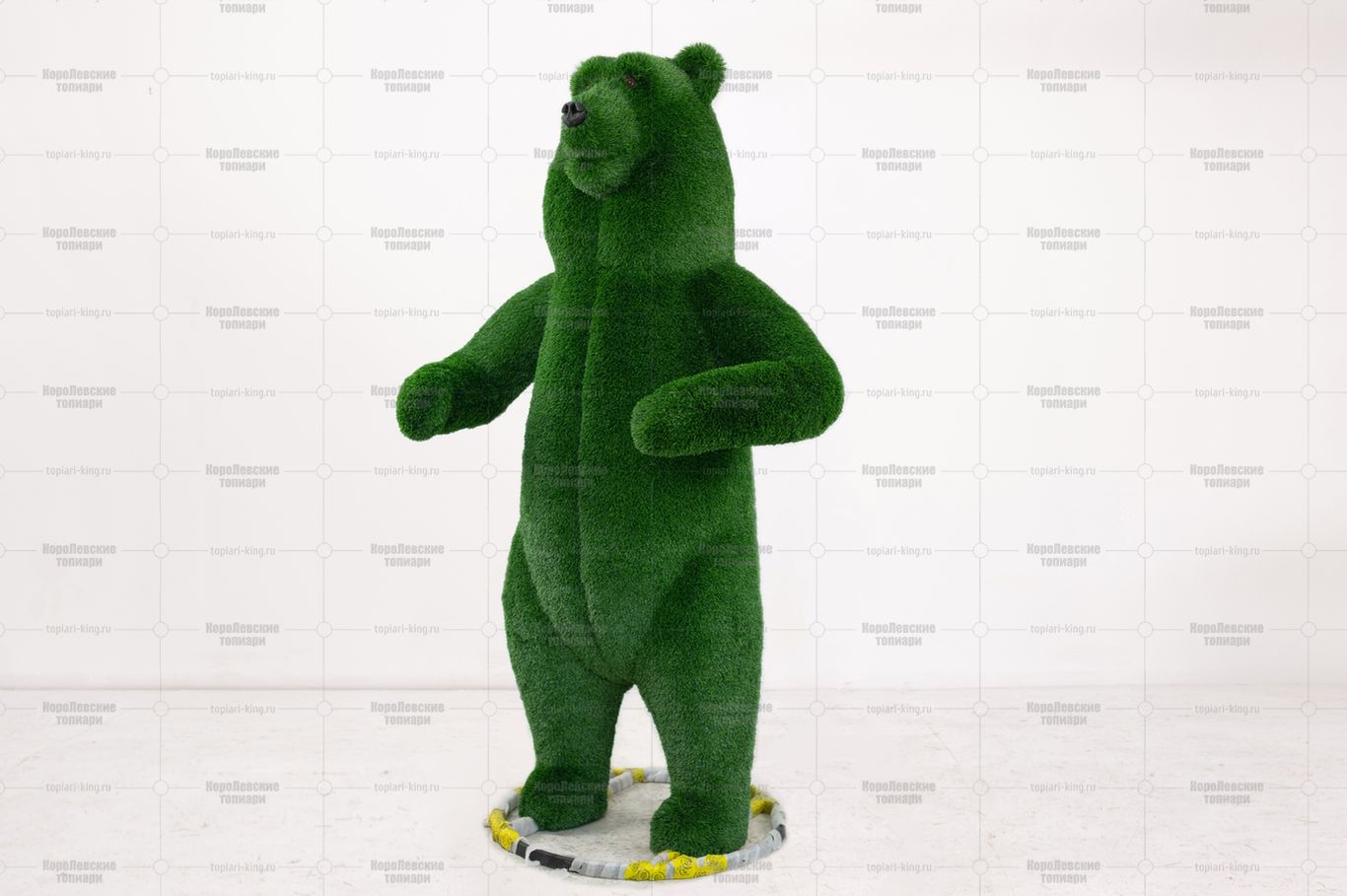 Топиари медведь цирковой, h=250 см — газон Deluxe Green Топиари медведь цирковой, h=250 см - газон Deluxe Green