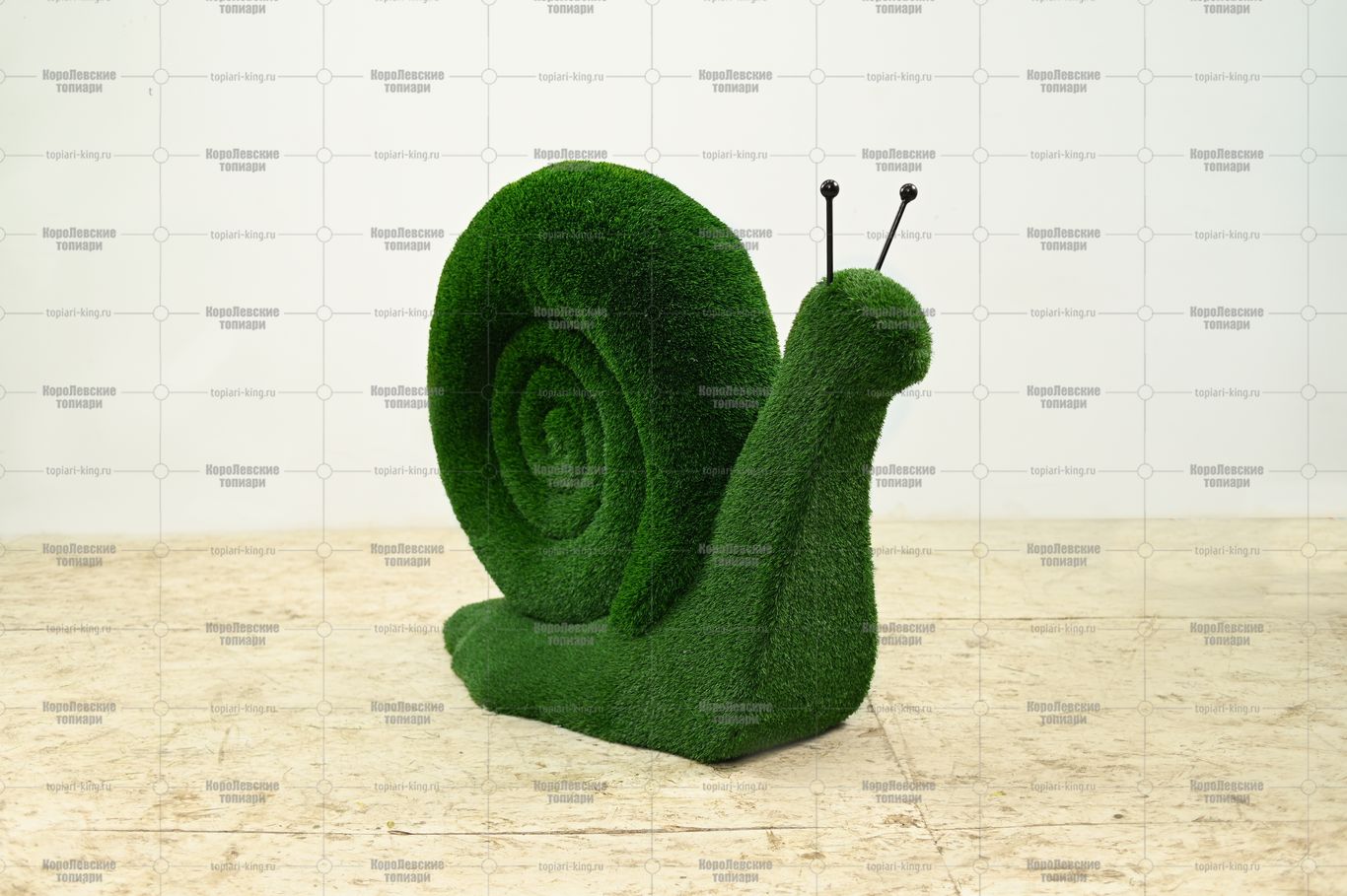 Топиари улитка садовая, h=110см — газон Deluxe Green Топиари улитка садовая, h=110см - газон Deluxe Green